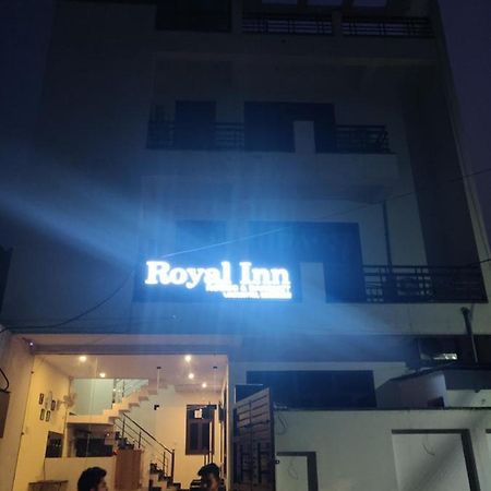 Royal Inn Lucknow Zewnętrze zdjęcie