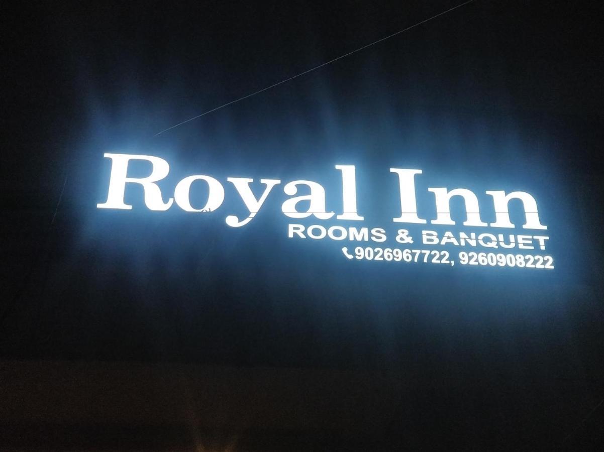 Royal Inn Lucknow Zewnętrze zdjęcie